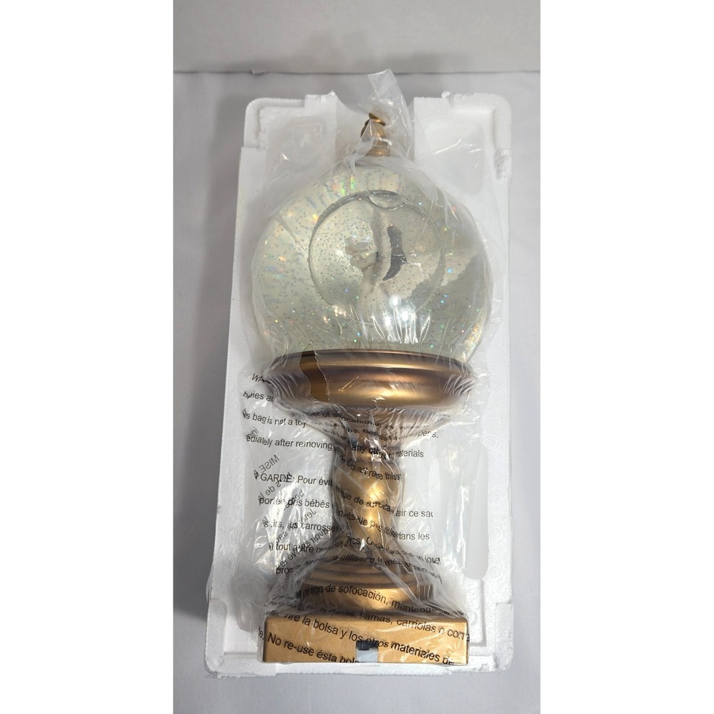 Cracker Barrel Angel Glitter Globe Illuminated Continual Glitter Motion video - Picture 3 of 14